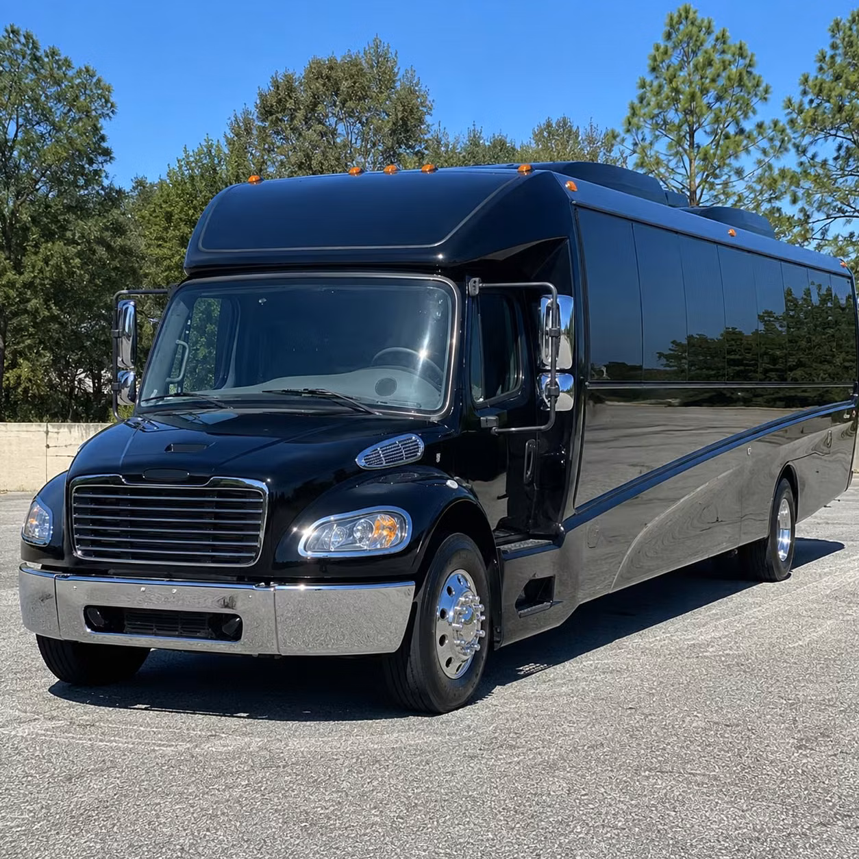 wichita falls 30 passenger minibus rental